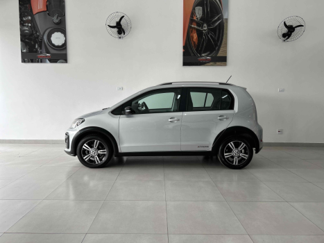 VOLKSWAGEN UP 1.0 4P FLEX 170 TSI XTREME, Foto 5