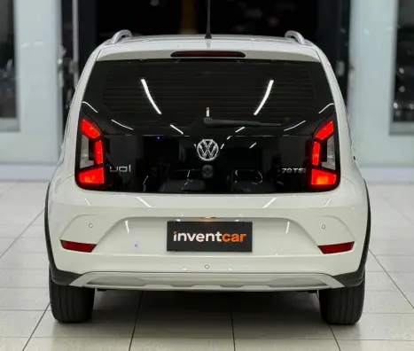VOLKSWAGEN UP 1.0 4P FLEX 170 TSI XTREME, Foto 4