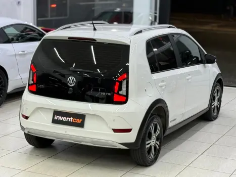 VOLKSWAGEN UP 1.0 4P FLEX 170 TSI XTREME, Foto 5