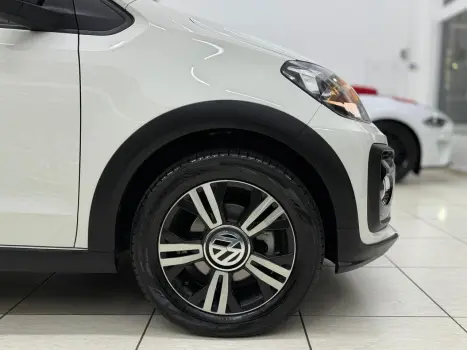 VOLKSWAGEN UP 1.0 4P FLEX 170 TSI XTREME, Foto 6