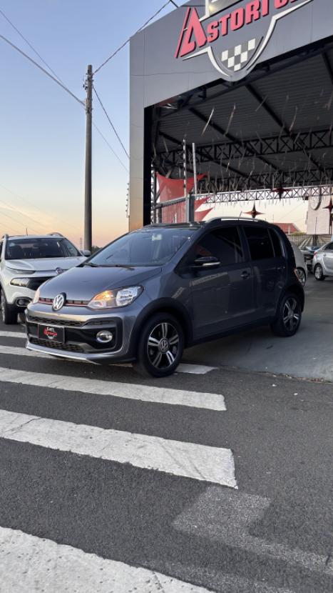 VOLKSWAGEN UP 1.0 4P FLEX 170 TSI XTREME, Foto 2