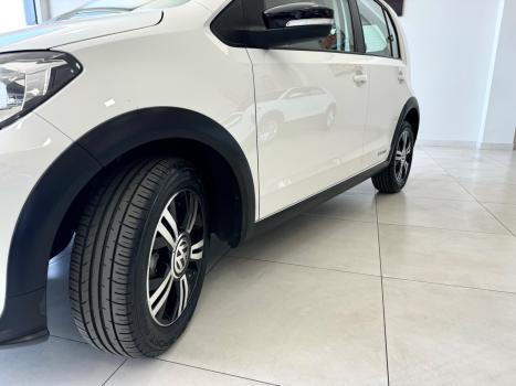 VOLKSWAGEN UP 1.0 4P FLEX 170 TSI XTREME, Foto 11