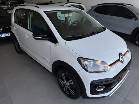 VOLKSWAGEN UP 1.0 4P FLEX 170 TSI XTREME, Foto 8