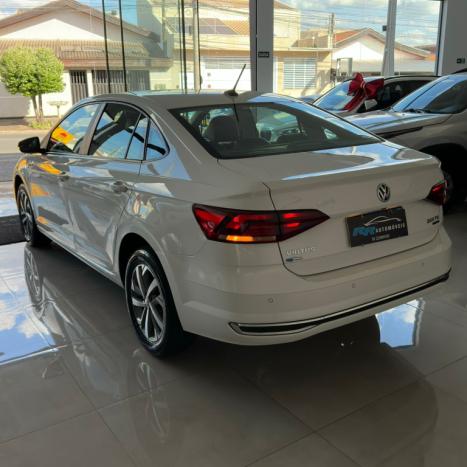 VOLKSWAGEN Virtus 1.0 4P 200 TSI FLEX HIGHLINE AUTOMTICO, Foto 4