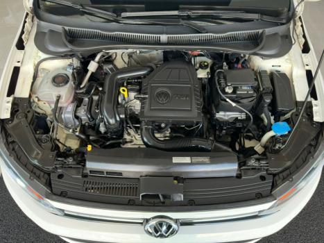 VOLKSWAGEN Virtus 1.0 4P 200 TSI FLEX HIGHLINE AUTOMTICO, Foto 17