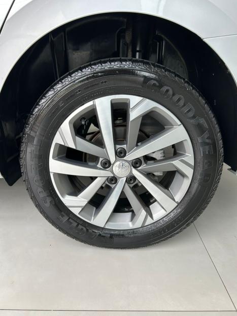 VOLKSWAGEN Virtus 1.0 4P 200 TSI FLEX COMFORTLINE AUTOMTICO, Foto 5