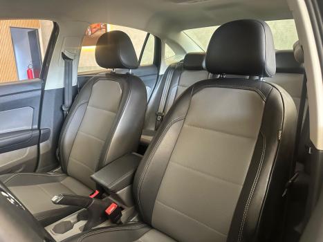 VOLKSWAGEN Virtus 1.0 4P 200 TSI FLEX HIGHLINE AUTOMTICO, Foto 10