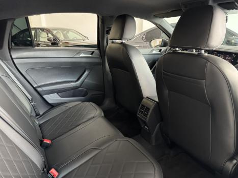VOLKSWAGEN Virtus 1.4 4P 250 TSI EXCLUSIVE AUTOMTICO, Foto 13