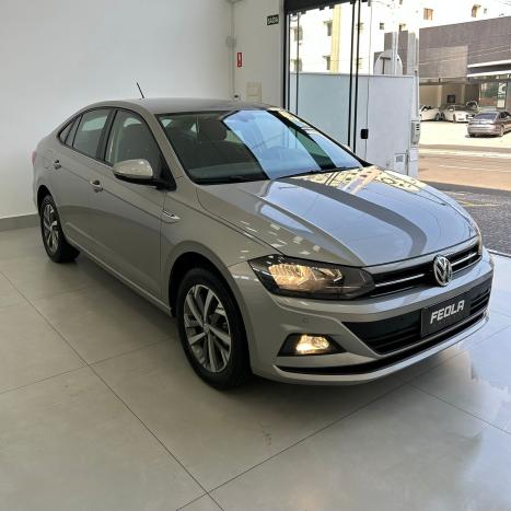 VOLKSWAGEN Virtus 1.0 4P 200 TSI FLEX COMFORTLINE AUTOMTICO, Foto 2
