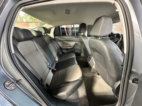 VOLKSWAGEN Virtus 1.0 4P 200 TSI FLEX HIGHLINE AUTOMTICO, Foto 8