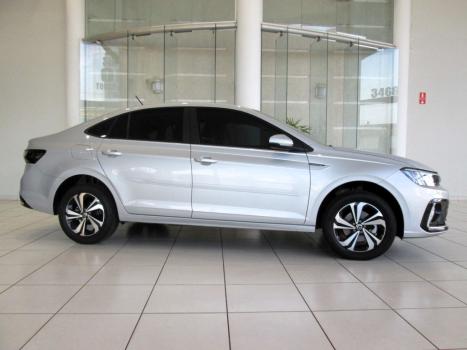 VOLKSWAGEN Virtus 1.0 4P 200 TSI FLEX COMFORTLINE AUTOMTICO, Foto 3