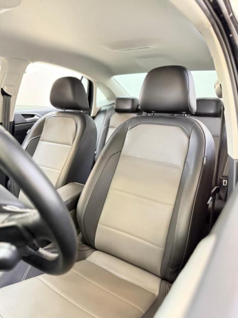 VOLKSWAGEN Virtus 1.0 4P 200 TSI FLEX HIGHLINE AUTOMTICO, Foto 6