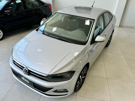 VOLKSWAGEN Virtus 1.0 4P 200 TSI FLEX COMFORTLINE AUTOMTICO, Foto 4