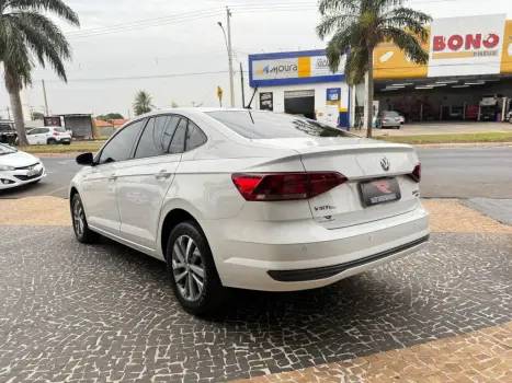 VOLKSWAGEN Virtus 1.0 4P 200 TSI FLEX COMFORTLINE AUTOMTICO, Foto 6