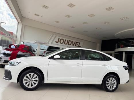 VOLKSWAGEN Virtus 1.0 4P 200 TSI FLEX COMFORTLINE AUTOMTICO, Foto 4