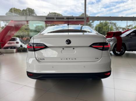 VOLKSWAGEN Virtus 1.0 4P 200 TSI FLEX COMFORTLINE AUTOMTICO, Foto 6