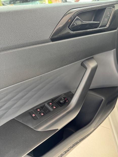 VOLKSWAGEN Virtus 1.0 4P 200 TSI FLEX COMFORTLINE AUTOMTICO, Foto 13