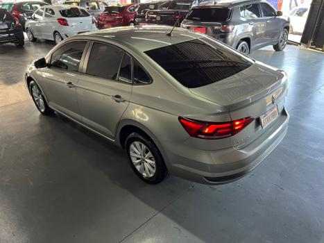 VOLKSWAGEN Virtus 1.0 4P 200 TSI FLEX COMFORTLINE AUTOMTICO, Foto 6