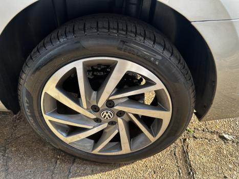VOLKSWAGEN Virtus 1.0 4P 200 TSI FLEX HIGHLINE AUTOMTICO, Foto 11