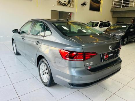 VOLKSWAGEN Virtus 1.0 4P 200 TSI FLEX COMFORTLINE AUTOMTICO, Foto 7
