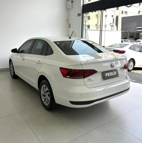 VOLKSWAGEN Virtus 1.6 4P MSI FLEX AUTOMTICO, Foto 3