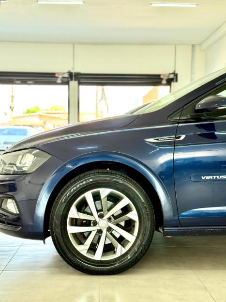 VOLKSWAGEN Virtus 1.0 4P 200 TSI FLEX COMFORTLINE AUTOMTICO, Foto 6
