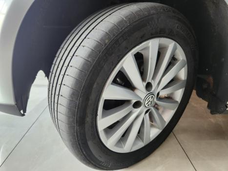 VOLKSWAGEN Voyage 1.6 4P FLEX HIGHLINE, Foto 14