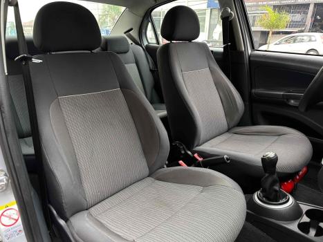 VOLKSWAGEN Voyage 1.6 4P FLEX, Foto 12