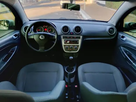 VOLKSWAGEN Voyage 1.6 4P FLEX, Foto 6