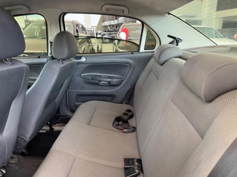 VOLKSWAGEN Voyage 1.0 4P FLEX, Foto 9