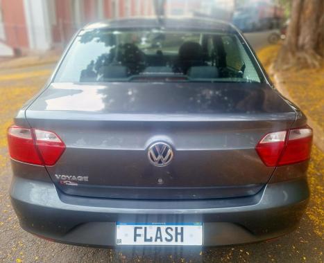 VOLKSWAGEN Voyage 1.6 4P FLEX, Foto 8