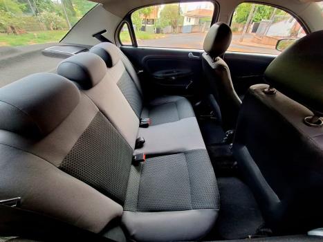 VOLKSWAGEN Voyage 1.6 4P FLEX, Foto 15
