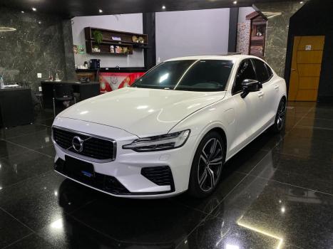 VOLVO S60 2.0 16V 4P T8 R-DESIGN HBRIDO AUTOMTICO, Foto 2