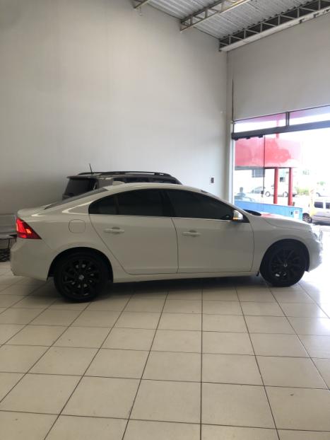 VOLVO S60 2.0 4P T5 KINETIC TURBO AUTOMTICO, Foto 15