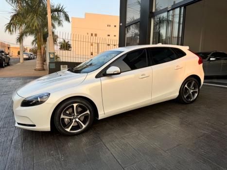 VOLVO V40 2.0 4P T4 KINETIC TURBO AUTOMTICO, Foto 7