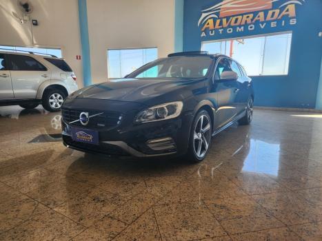 VOLVO V60 2.0 16V 40 T5 R DESIGN DYNAMIC TURBO AUTOMATIZADO, Foto 1