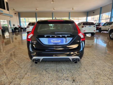 VOLVO V60 2.0 16V 40 T5 R DESIGN DYNAMIC TURBO AUTOMATIZADO, Foto 6