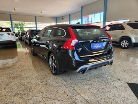 VOLVO V60 2.0 16V 40 T5 R DESIGN DYNAMIC TURBO AUTOMATIZADO, Foto 7