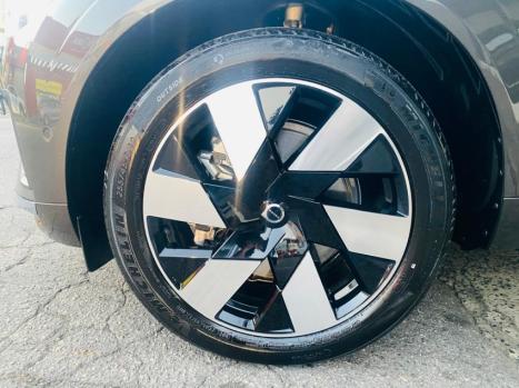 VOLVO XC60 2.0 16V 4P FLEX T8 RECHARGE HBRIDO ULTIMATE DARK AWD TURBO GEARTRONIC AUTOMTICO, Foto 10