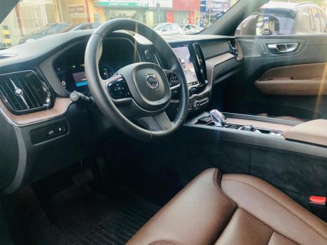 VOLVO XC60 2.0 16V 4P FLEX T8 RECHARGE HBRIDO ULTIMATE DARK AWD TURBO GEARTRONIC AUTOMTICO, Foto 13