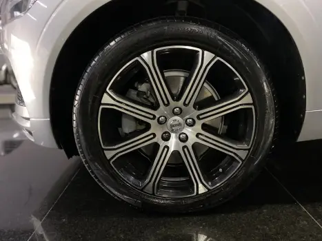 VOLVO XC60 2.0 16V 4P T8 HYBRID INSCRIPTION AWD GEARTRONIC AUTOMTICO, Foto 18