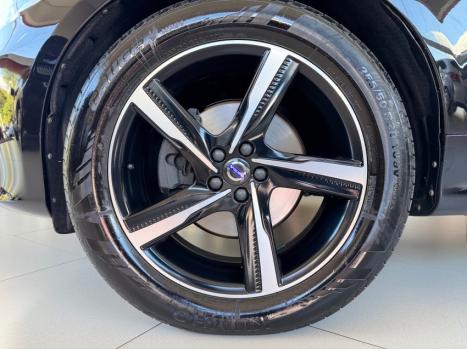 VOLVO XC60 2.0 4P T6 R DESIGN TURBO AUTOMTICO, Foto 4
