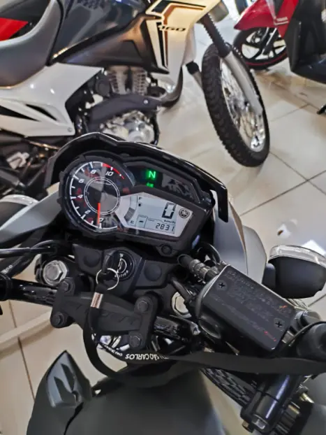 YAMAHA Fazer YS 150 SED, Foto 6