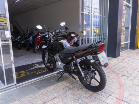 YAMAHA Fazer YS 150 ED, Foto 6