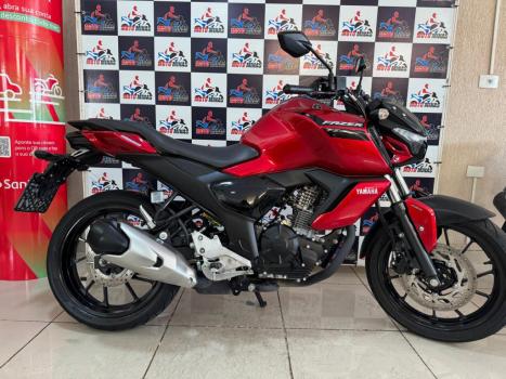 YAMAHA FZ 15 ABS, Foto 8