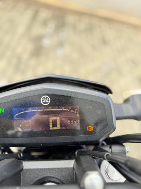 YAMAHA FZ 15 Fazer ABS, Foto 5