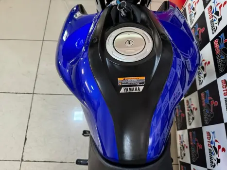 YAMAHA FZ 15 Fazer ABS, Foto 5