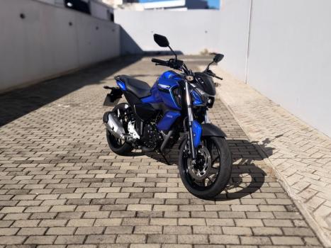 YAMAHA FZ 15 Fazer ABS, Foto 4