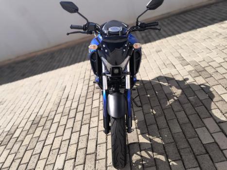 YAMAHA FZ 15 Fazer ABS, Foto 5