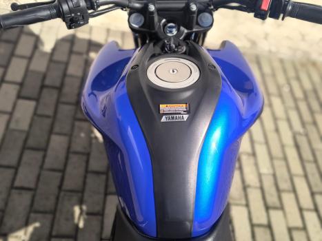YAMAHA FZ 15 Fazer ABS, Foto 6